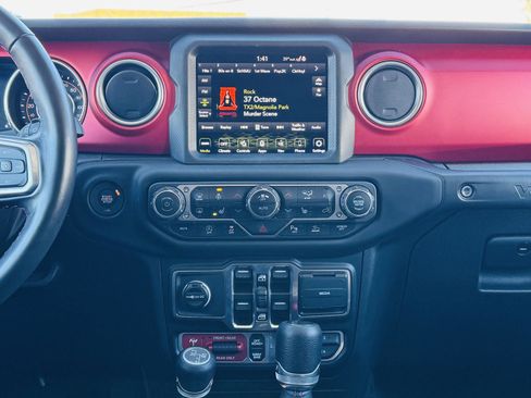 Used 2023 Jeep Wrangler Unlimited Rubicon w/ Xtreme 35 Tire Package image 21