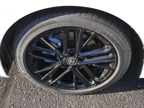 Certified 2025 Toyota Camry SE image 15