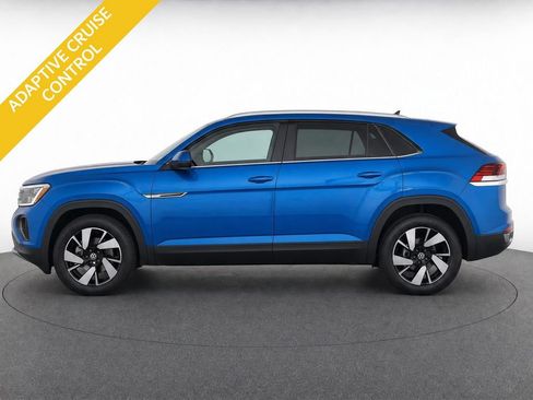 Used 2024 Volkswagen Atlas Cross Sport SE AWD/4WD image 3