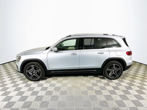 Used 2026 Mercedes-Benz GLB 250 4MATIC image 4