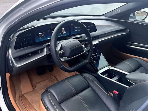 Used 2022 Lucid Air Grand Touring image 17