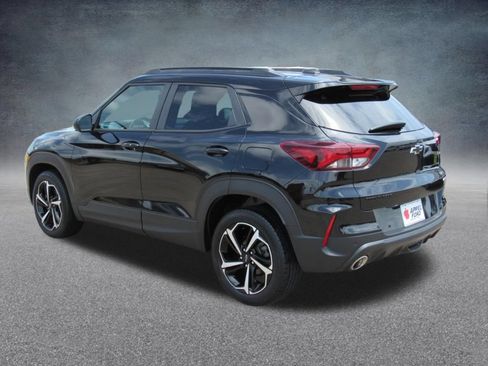 Used 2021 Chevrolet TrailBlazer RS w/ Convenience Package FWD image 5