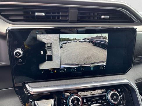 Used 2023 GMC Sierra 1500 Denali image 17