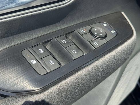 Used 2026 Nissan Kicks SV w/ Cold Weather Package AWD/4WD image 16