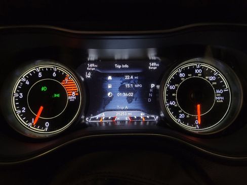 Used 2022 Jeep Cherokee Latitude Lux AWD/4WD image 23