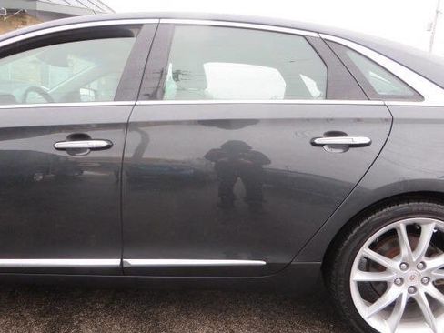 Used 2015 Cadillac XTS Premium image 30