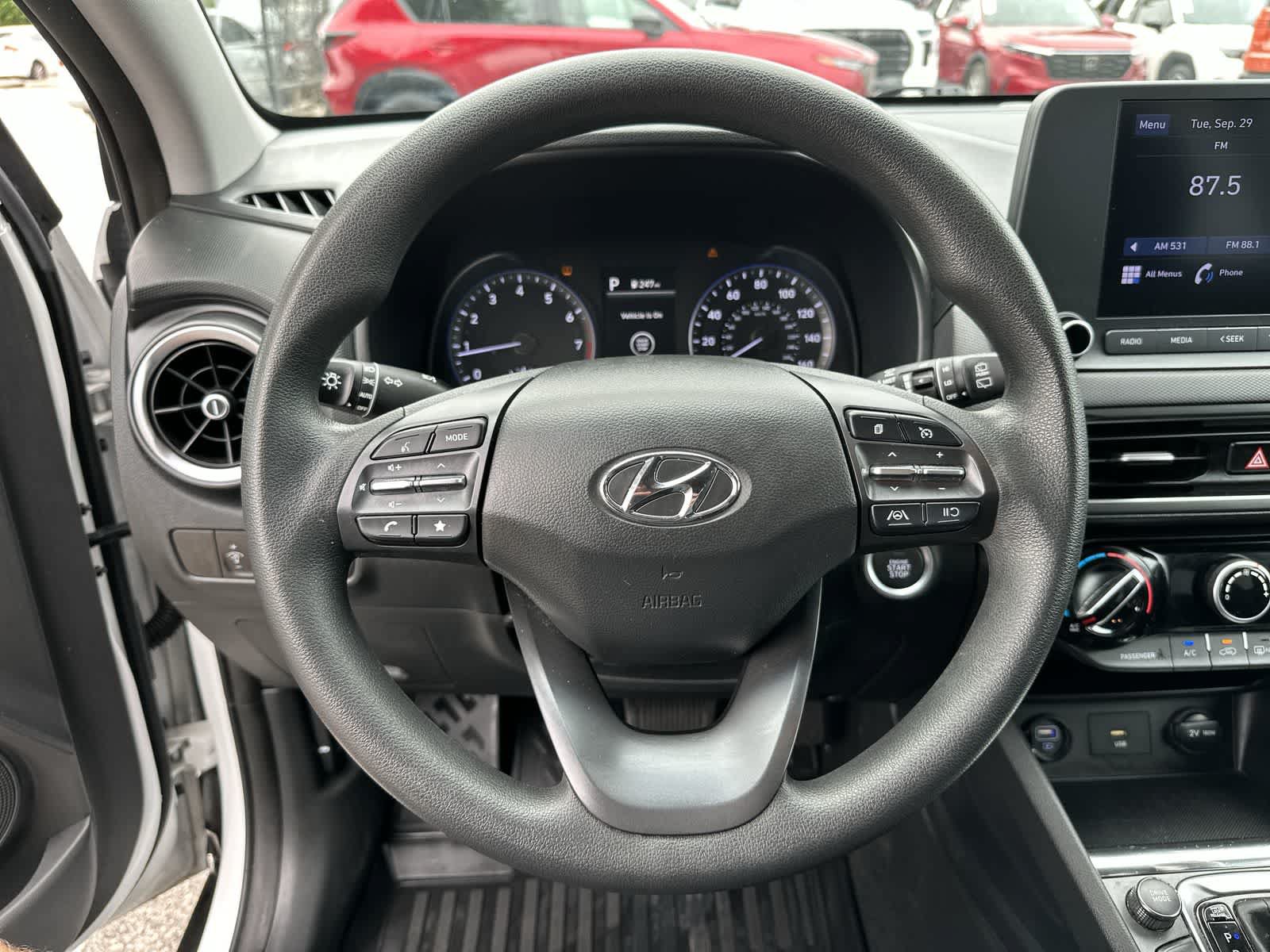 Used 2022 Hyundai Kona SEL FWD image 20