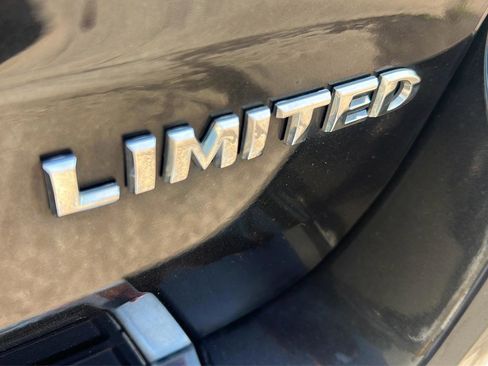 Used 2014 Jeep Grand Cherokee Limited AWD/4WD image 6