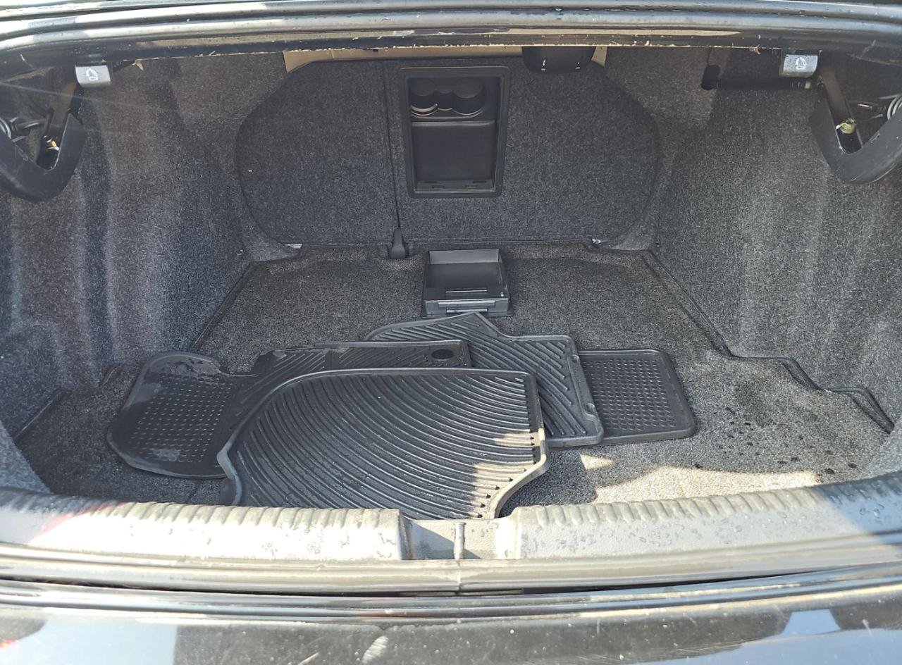 Used 2014 Volkswagen Jetta SE FWD image 14