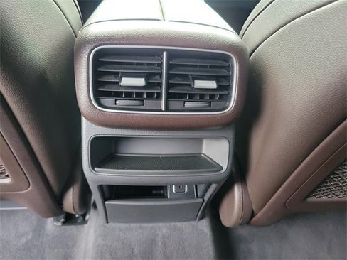 Used 2020 Mercedes-Benz GLE 350 image 11