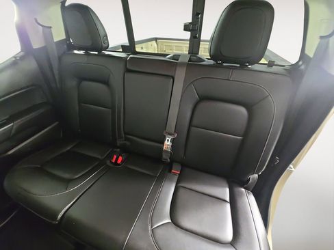 Certified 2022 GMC Canyon Elevation w/ Elevation Premium Package AWD/4WD image 13