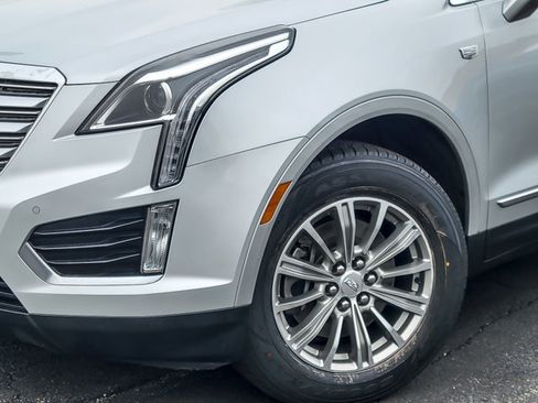 Used 2018 Cadillac XT5 Luxury w/ Driver Awareness Package AWD/4WD image 3