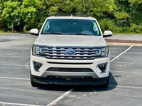 Used 2019 Ford Expedition Max Limited w/ Equipment Group 302A AWD/4WD image 12
