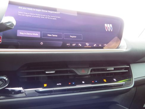 New 2026 Buick Envision Sport Touring image 22