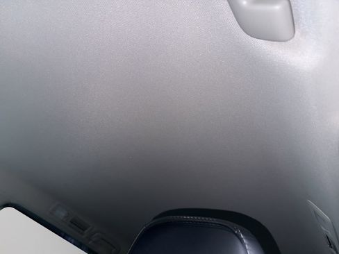 Used 2022 Nissan Pathfinder SL image 4