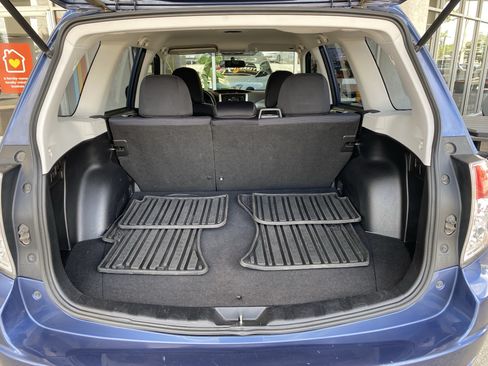 Used 2011 Subaru Forester 2.5X w/ Alloy Wheel Value Pkg AWD/4WD image 12