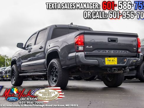 Used 2023 Toyota Tacoma SR AWD/4WD image 5
