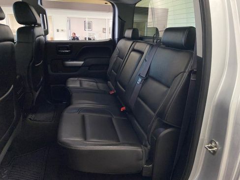 Used 2015 Chevrolet Silverado 2500 LTZ w/ Z71 Package, Off-Road AWD/4WD image 9