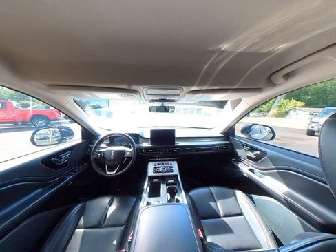 Used 2021 Lincoln Aviator AWD w/ Elements Package image 31