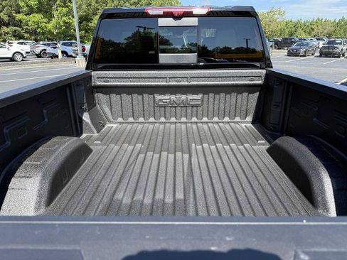 New 2025 GMC Sierra 2500 AT4 w/ AT4 Premium Plus Package image 32