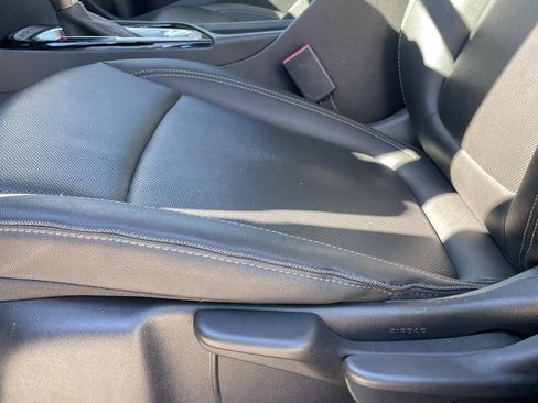 Certified 2024 Buick Encore GX Sport Touring image 22