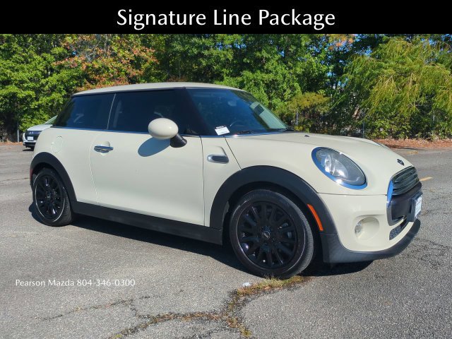 Used 2018 MINI Cooper 2-Door Hardtop FWD image 2
