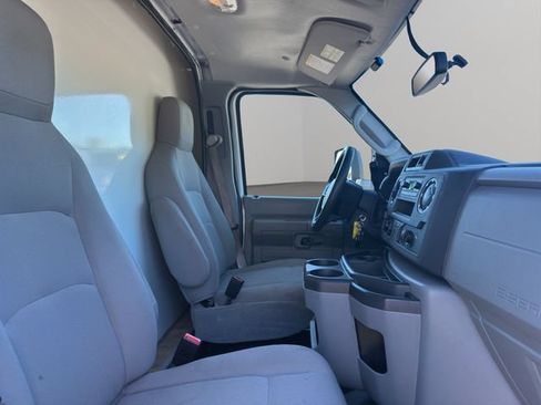 Used 2022 Ford E-350 and Econoline 350 Super Duty w/ Power Windows & Locks Group RWD image 19