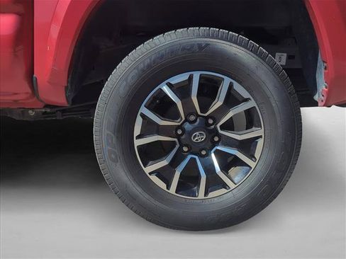Certified 2023 Toyota Tacoma TRD Sport w/ Advanced Technology Package AWD/4WD image 8