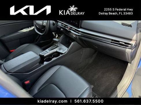 Used 2026 Kia Sportage EX w/ EX Panorama Roof Package FWD image 10