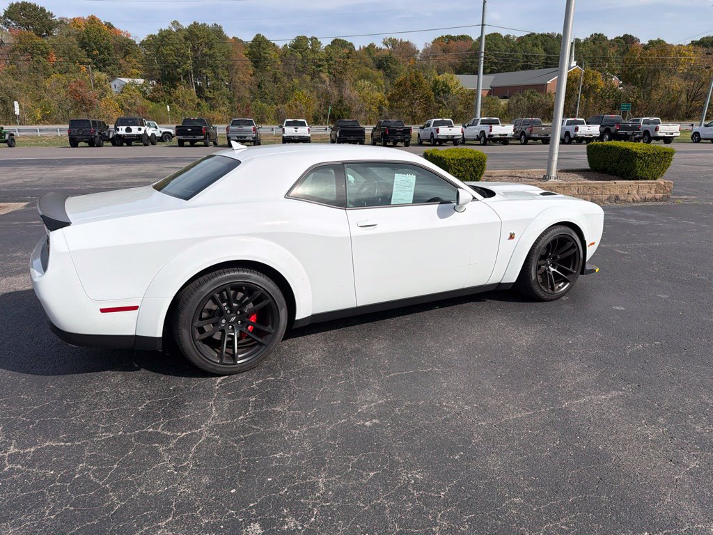 Used 2022 Dodge Challenger R/T Scat Pack RWD image 3