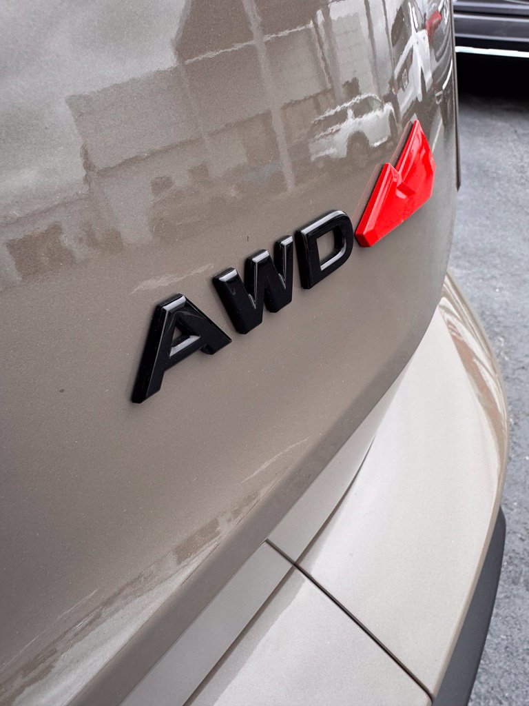 Used 2026 Nissan Rogue SV AWD/4WD image 9