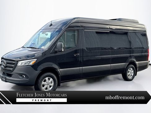 New 2026 Mercedes-Benz Sprinter 2500 image 1