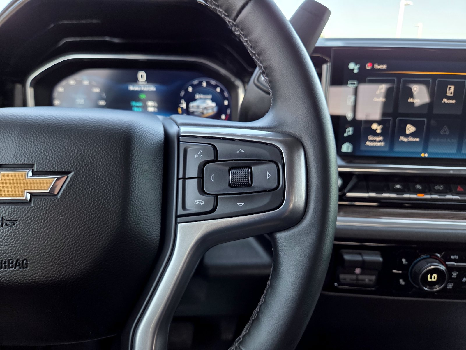 Used 2025 Chevrolet Silverado 1500 LT w/ Texas Edition Plus RWD image 44