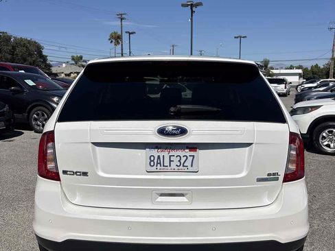 Used 2013 Ford Edge SEL FWD image 3