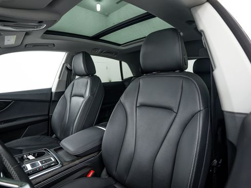 Certified 2023 Audi Q8 Premium Plus w/ Premium Plus Package AWD/4WD image 15