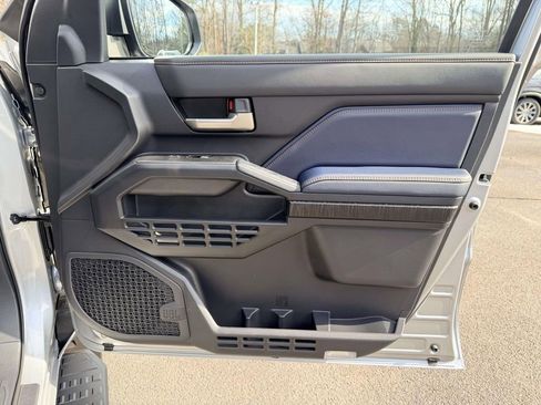 New 2026 Toyota 4Runner 4WD image 10