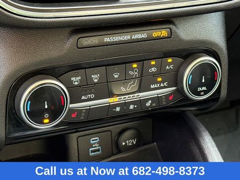 Certified 2022 Ford Escape Titanium image 27