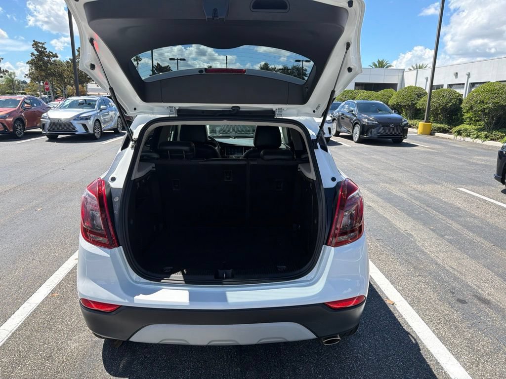 Used 2018 Buick Encore Preferred w/ Experience Buick Package AWD/4WD image 8
