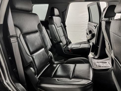 Used 2019 Chevrolet Tahoe LT AWD/4WD image 10