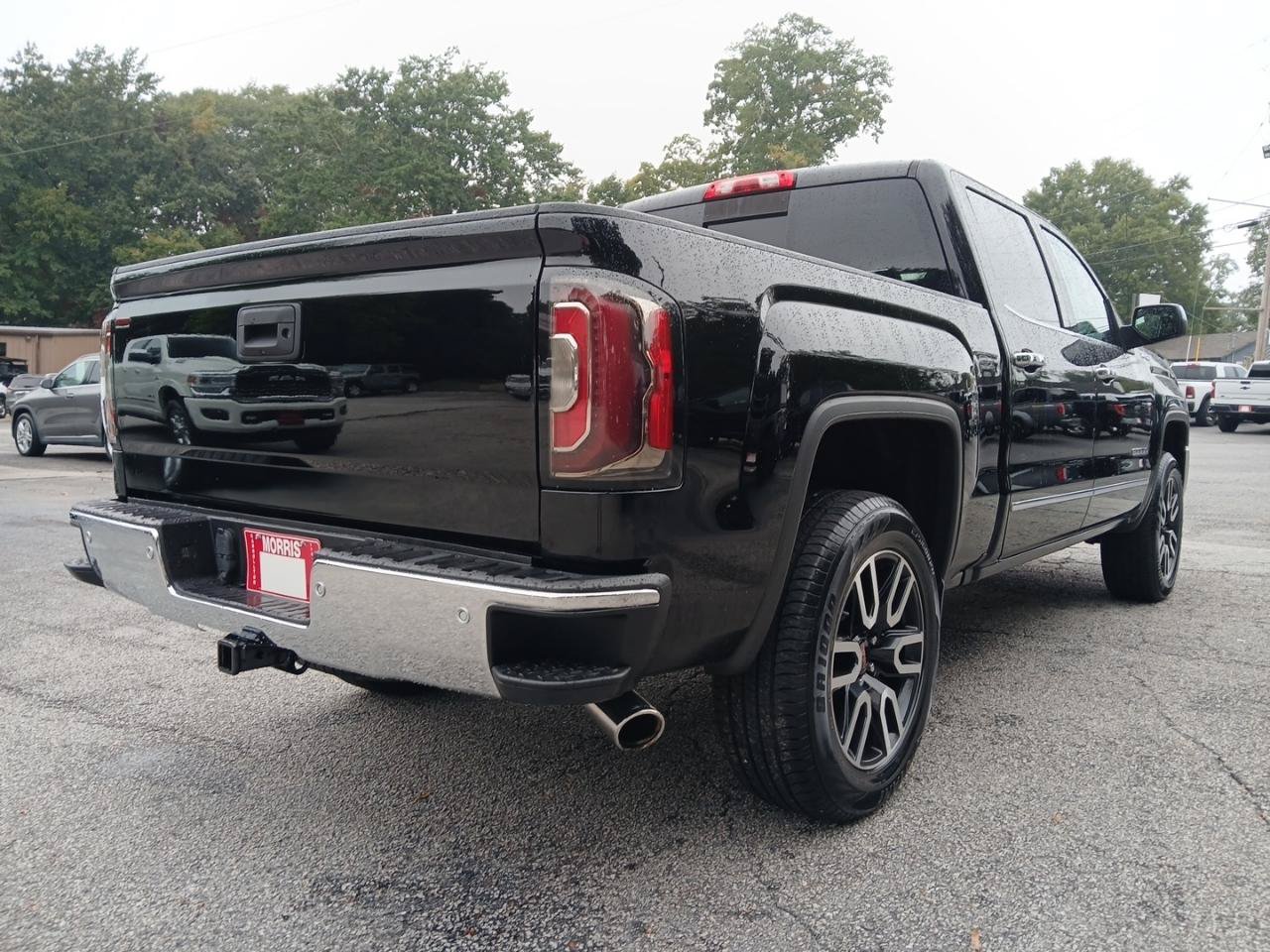 Used 2018 GMC Sierra 1500 SLT w/ SLT Premium Package AWD/4WD image 6