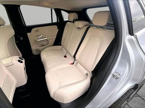 New 2026 Mercedes-Benz GLA 250 4MATIC image 13