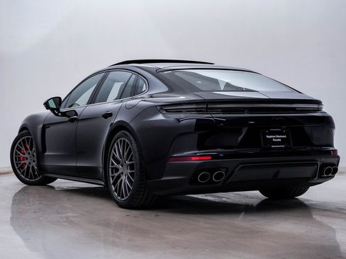 New 2026 Porsche Panamera Turbo image 3