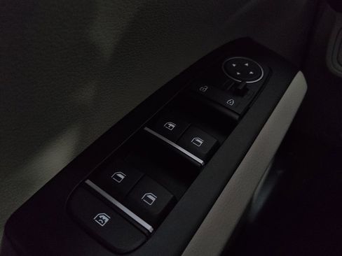 Used 2025 Kia Soul LX w/ LX Technology Package image 27