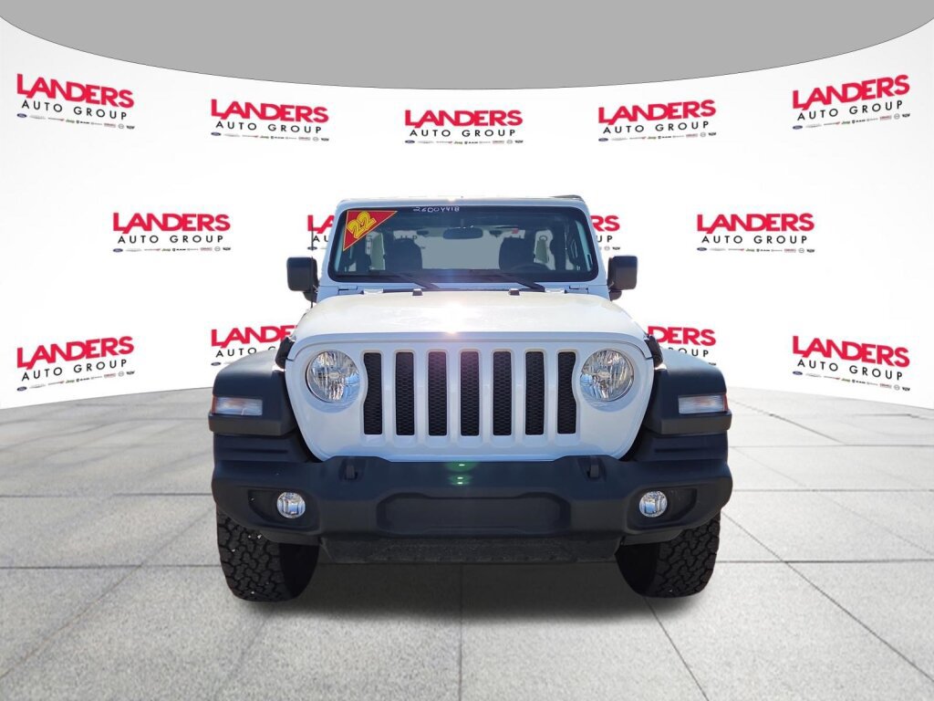 Used 2022 Jeep Wrangler Sport AWD/4WD image 8