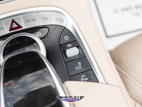 Used 2019 Mercedes-Benz S 560 Sedan image 36