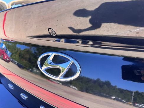 Used 2023 Hyundai Sonata SEL w/ Convenience Package FWD image 17