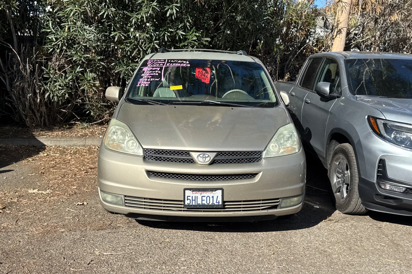 Used 2004 Toyota Sienna XLE FWD image 3