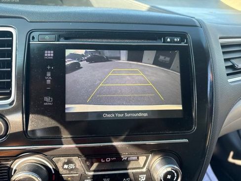 Used 2015 Honda Civic SE image 24