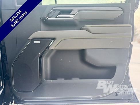 Used 2024 Chevrolet Silverado 2500 ZR2 image 11