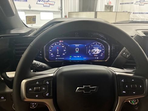 Used 2026 Chevrolet Silverado 1500 LT Trail Boss w/ Protection Package AWD/4WD image 22